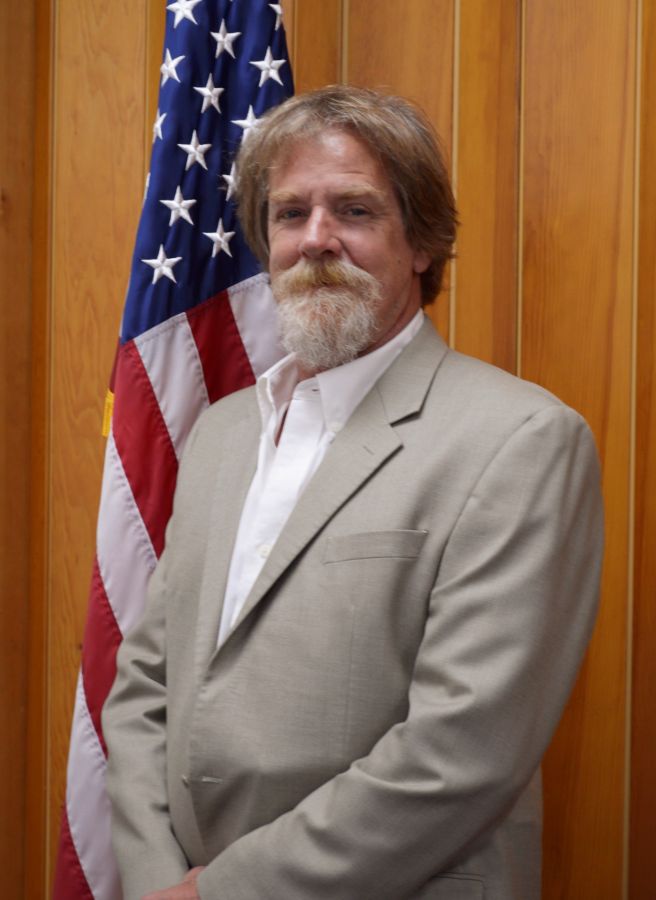 Mayor Daniel Dickey