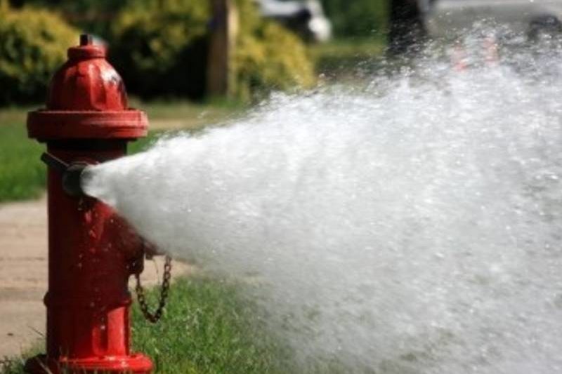 hydrant flushing webjpg 1506362017 8456 1524771408 6323 1528123967 5519