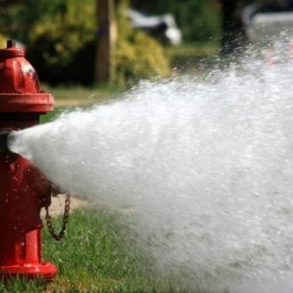 hydrant-flushing-webjpg-1506362017-8456-1524771408-6323-1528123967-5519
